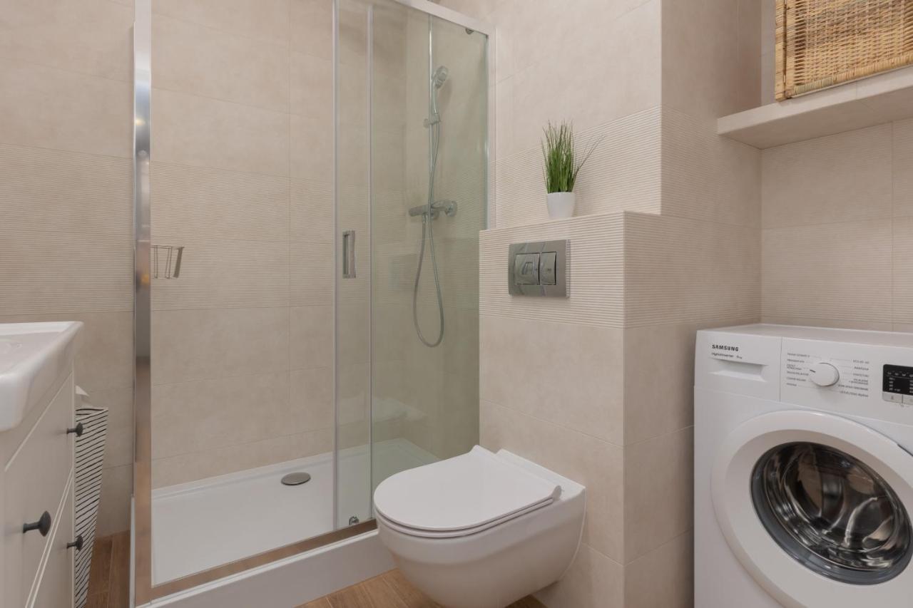 Cozy & Bright Zupnicza By Renters * Warszawa